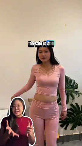 💕💕 so cute 🥰 #crewneckoutfit #2pieceset #OOTD #fypシ゚viral #TikTokShop 