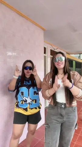Puter ke kiri ye nona manis 😁😜🫣@ajeng rina susanti 