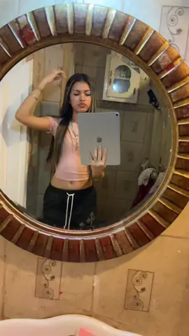 Back with the iPad 👻#fypシ゚ #wokst★rz #ipad #fypシ゚viral🖤tiktok #guyanesetiktok🇬🇾 