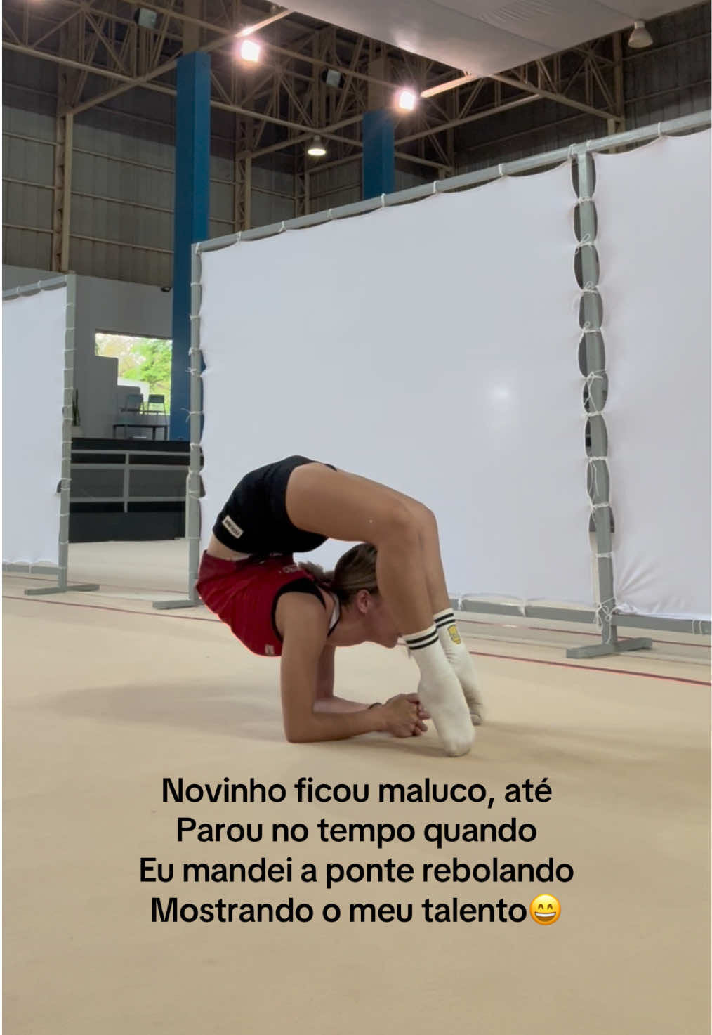 😜#novinho #maluco #ponte #ginastica #flexible 