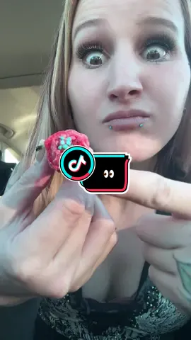 #candy #fruitrollup #crunch #snacks #tiktokshopcreatorpicks 