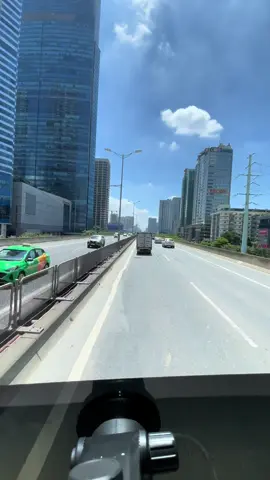 Hà Nội đẹp em nhỉ😆