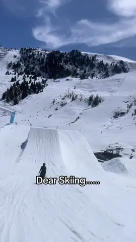 Missing skiing rn….. #freeski #freerideskiing #DoubleBackflip #skicrashes 