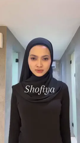 SHOFIYA | 22 | 168 cm | 48 kg @UI FASHION WEEK @2ICONS #UIFW2026 #UIFWMODELHUNT2026 #Chromepelago 