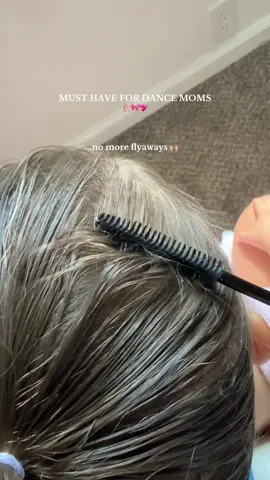 no more frizzy hair or flyaways! #dancehair #slickback #frizzyhairtips 