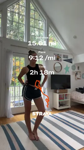 F U TA TAAAA slayed that distance PR YAYYYYY CELEBRATE YOUR WINNSSSS #marathontraining#seattlemarathon#friyay#sabrinacarpenter#runvlogmytoenailblack