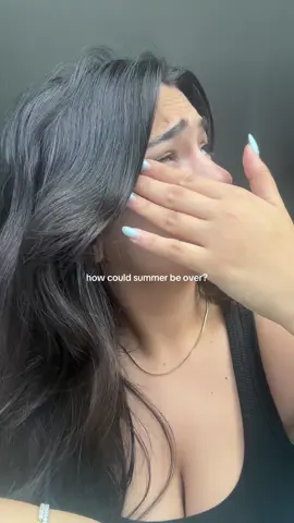 summer is over 🤪😭❤️‍🩹🥶🌨️🧦🧣