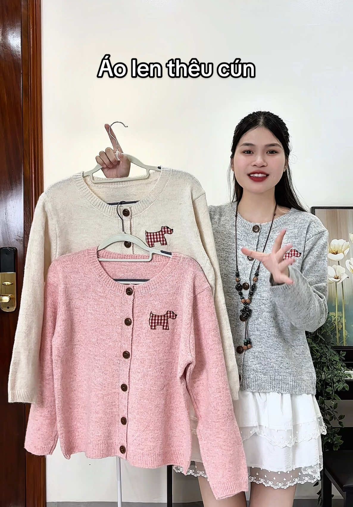 Áo khoác len thêu cún #camcloset #áo #HotTrend #xinh #len #TrendyFashion #lenxuhuong #trendyfashion #xuhuong 