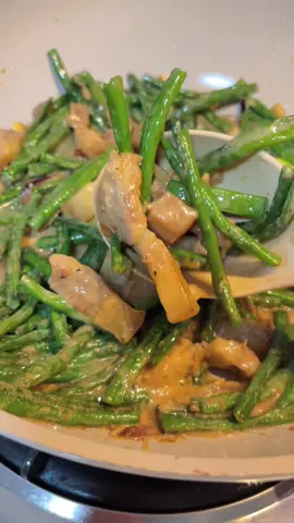 Ginataang sitaw 😋 #ulam #yummyfood #ginataangsitaw #cooking 