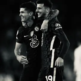@r    #mount #pulisic #chelsea  #fyp #foryou 