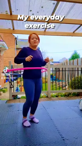 my evening exercise enjoying hulahoop  #foryou #foryoupage #sea_seami #tiktoklover #keepshoporting 