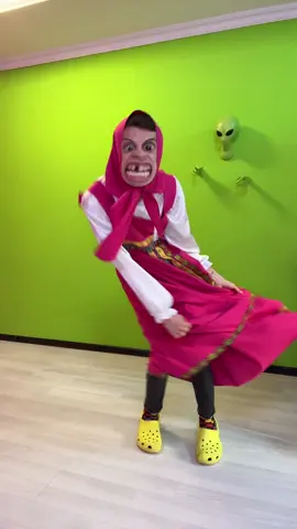 #lilsnakeeee 