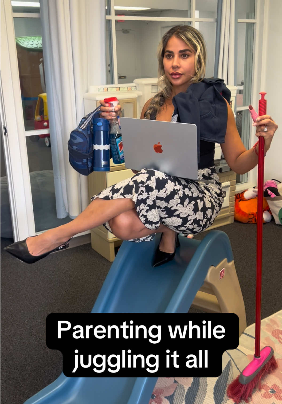 Parenting is a juggle 🤹‍♀️ #ABAtherapy #aba #parentinghacks #momlife #parenting 