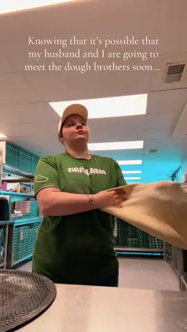 Hopefully @ollieonthedrums and I win these pizza games coming up 👀🤭 @Papa Johns #doughbros #papajohns #pizzalover #pizza #foryoupage @DoughBros @Dough Joe @Doughtoli 