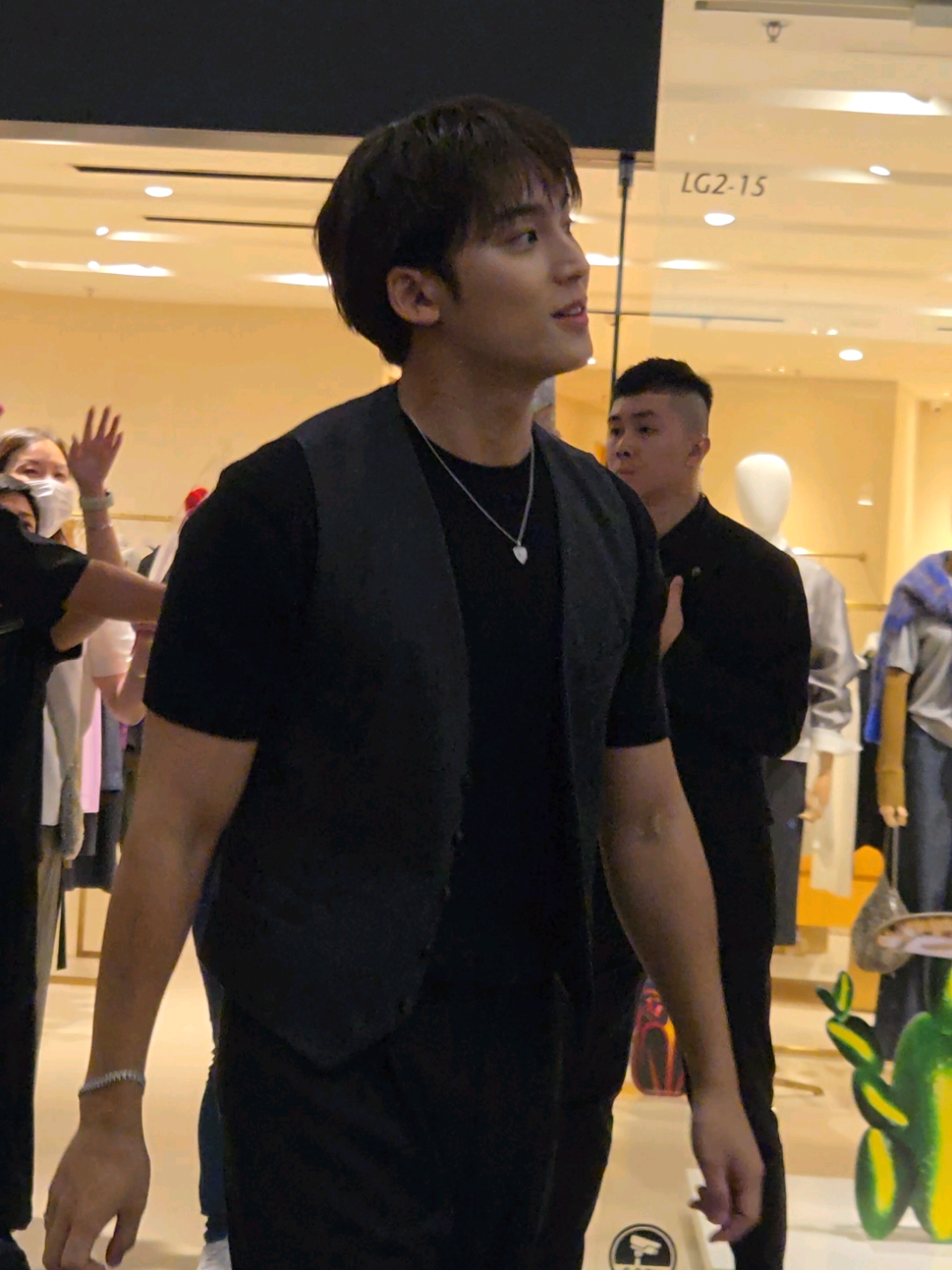 Y'all, I saw Mingyu in 4K today 😭🫶🏻 #mingyu #seventeen 