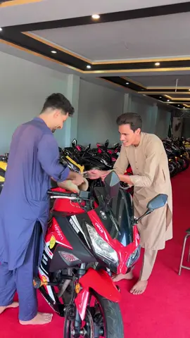 Sold out jalal khan from Peshawar #kpkridernowshera #heavybikes #fyp #punjab #viral 