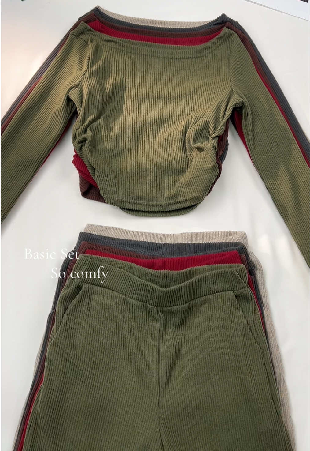 So comfy🥹#zzh #twopieceset #stripe #pants #spotlightfinds 