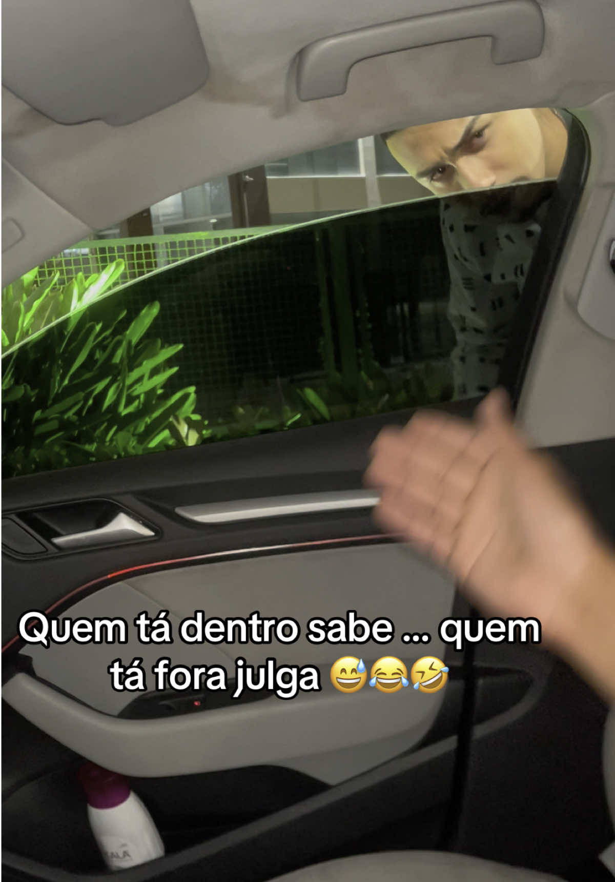 Já que tá dentro deixa ! 😂 #viraltiktok #lgbt #dancinha #explore 