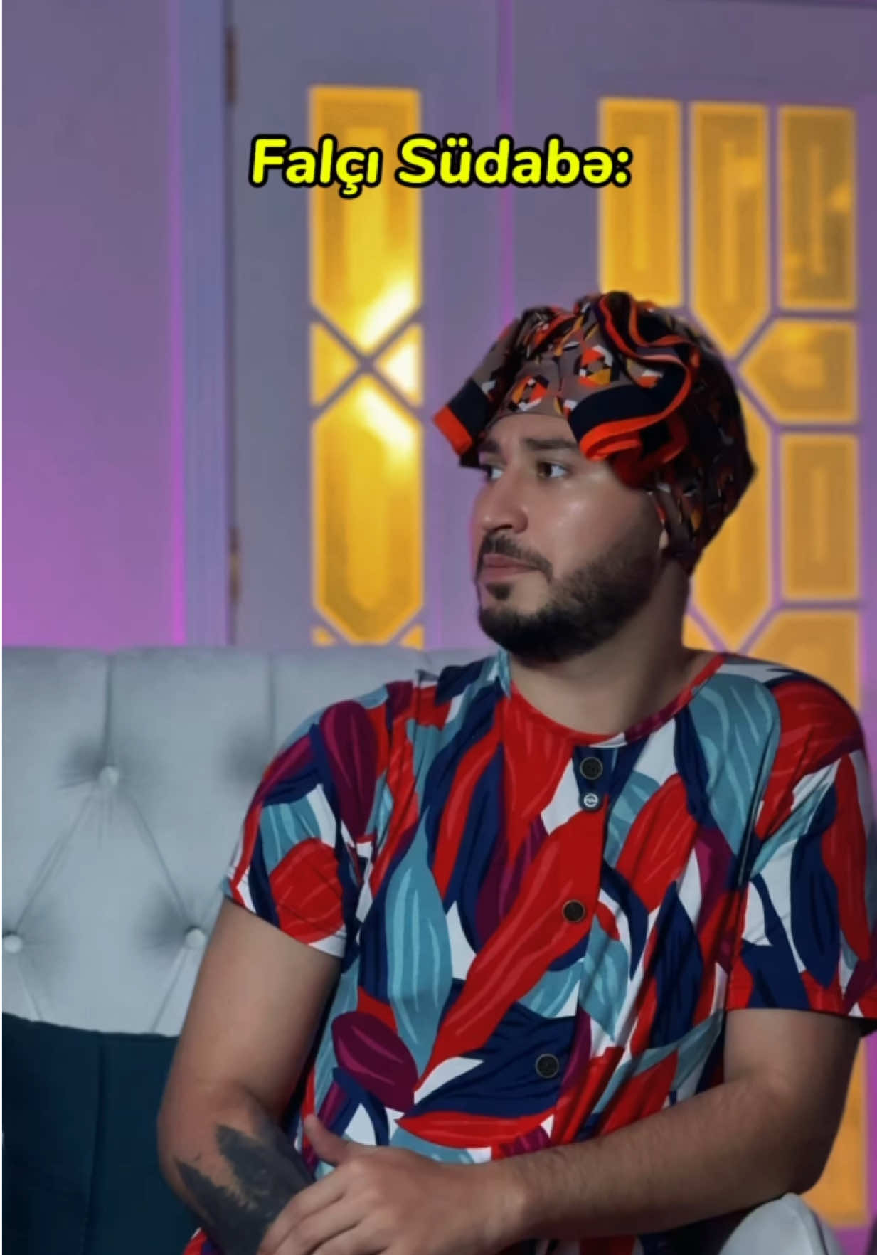 Südabə baxdısa, qurtardı😂 Bəs siz necə fala inanırsınız?❤️😂