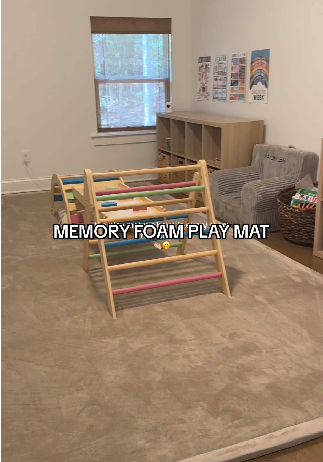 By far my favorite purchases for my kids!!! 👼🏻👏🏼 and their new biggest size is amazing for our upstairs playroom!!!! So easy to clean and great for little to play on! #huloosleep #kidsplaymat #memoryfoamplaymat #kidmusthaves #playroominspo 