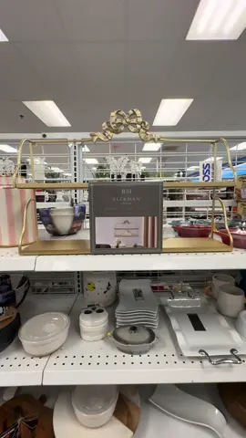 girl therapy is finding cute decor for your home 🙂‍↔️ #rossfinds #bowfinds #homedecor #homedecorideas #homedecorfinds 