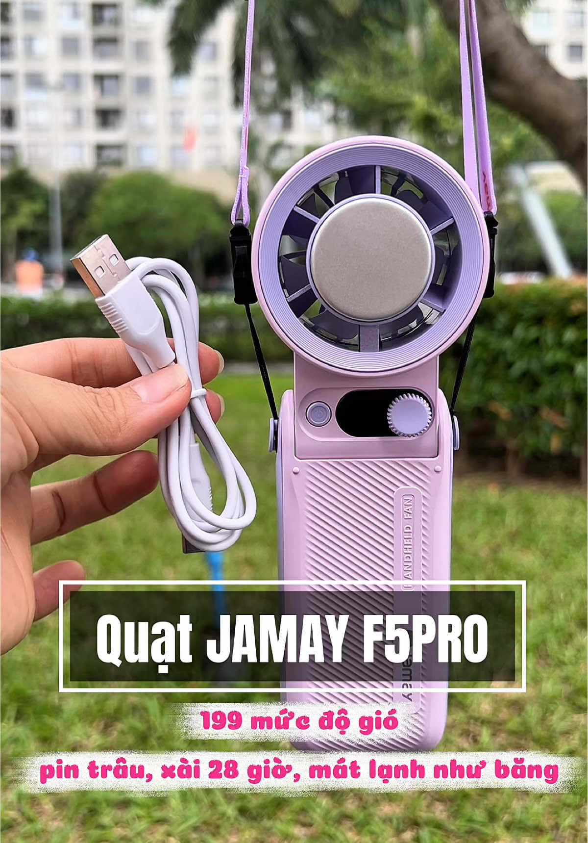 Mùa nắng nóng này không thể thiếu em quạt quạt JAMAY F5PRO này, hẳn 199 mức độ gió, pin trâu xài tận 28 giờ liên tục, xạc nhanh và mát lạnh như băng ớ #chuyennhasota #quatjamayf5pro #quatcamtay #reviewtienich #quatmatlanh @Giadinhsotaheo 