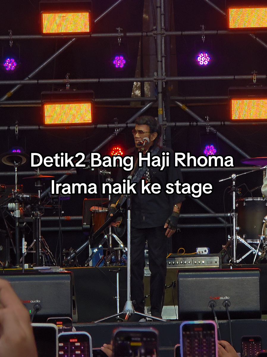 Bang Haji Rhoma Irama Live at Pestapora 2025. #rhomairama #maliqanddessentials #konsermusik #pestapora #pestapora2025 
