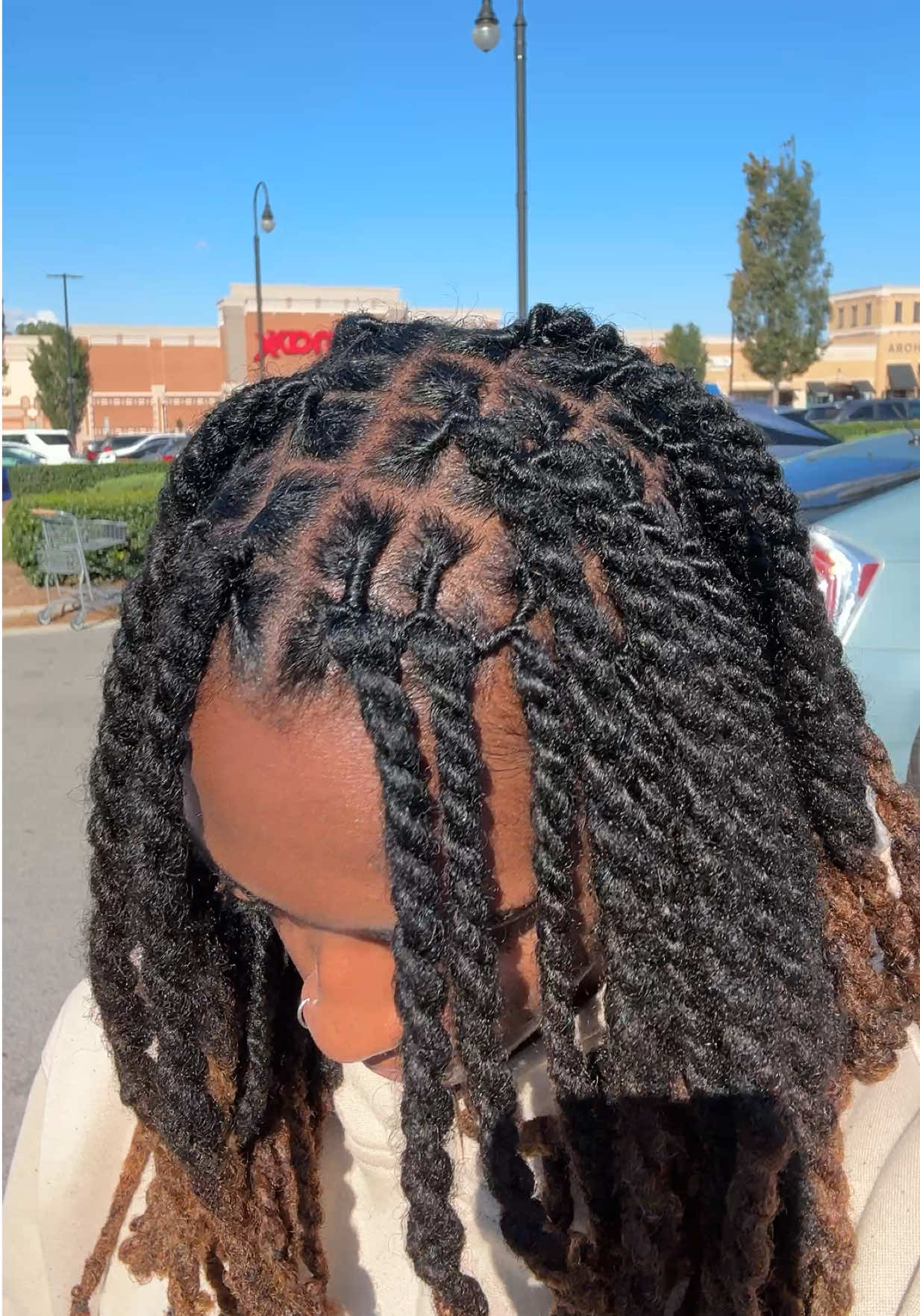 who in htx gon lemme practice on them? price negotiatiable. serious inquiries only #locs #wlw #beginnerloctician #houston 