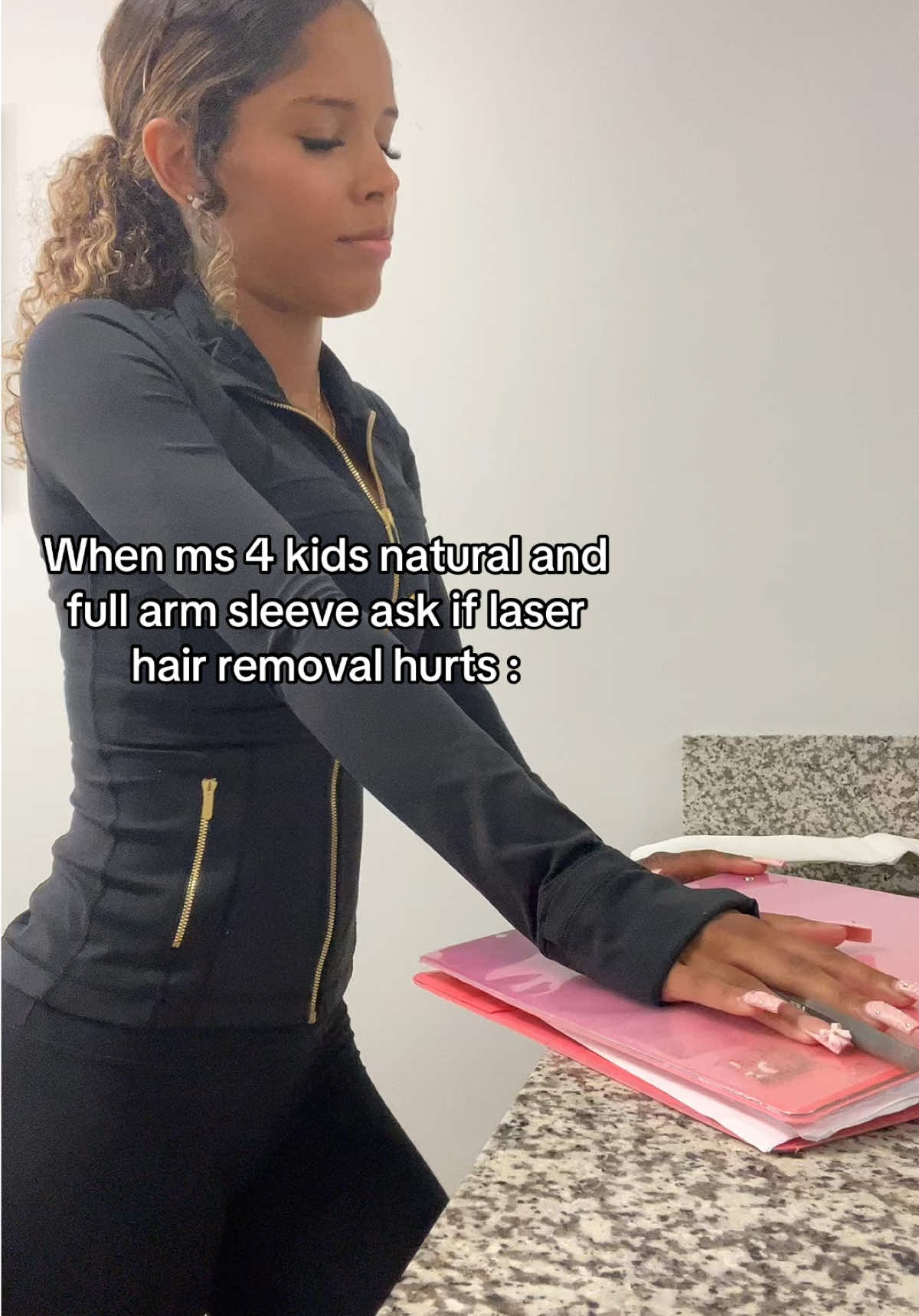 Like pls don’t play w me rn 😭 #estheticianlife #laserhairremoval #fypシ゚viral 