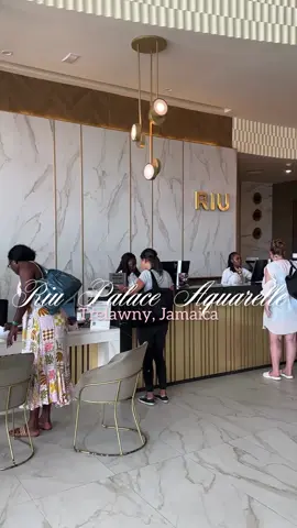 📍Riu Palace Aquarelle💕 10/10 vibes! I had a ball yall I’m trying to find a way to get back by TOMMOROW😭 The resort’s gorgeous design is everything. I’m looking forward to vacationing here again! Would you stay here?💕 #riupalaceaquarelle #riu 