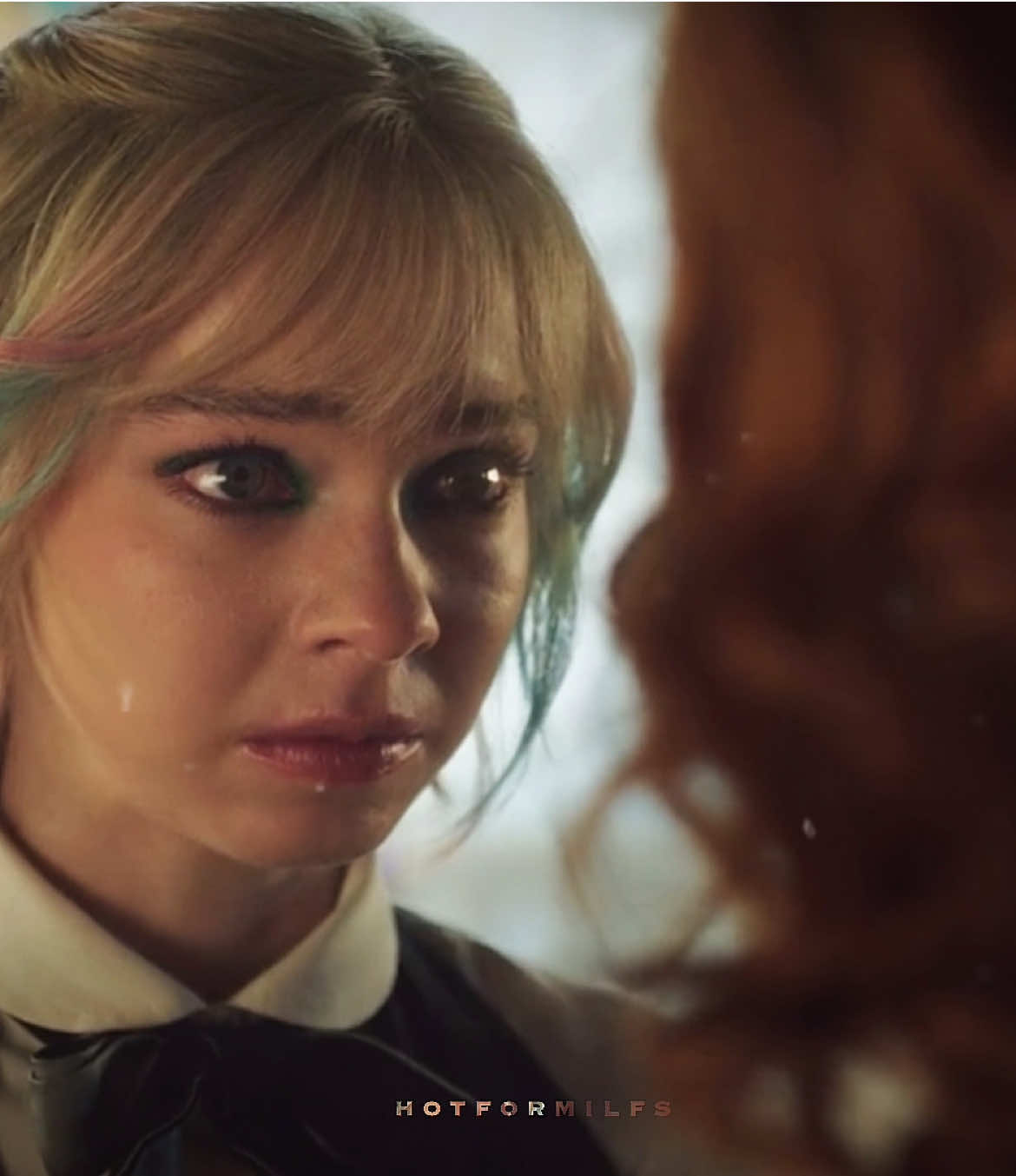 The mother she needed so desperately #enidsinclair #isadoracapri #billiepiper #wednesday #wednesday 