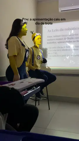 Coisas que não te contam sobre o terceiro ano #terceirao #trote  #troteterceirão #minions  #meumalvadofavorito 
