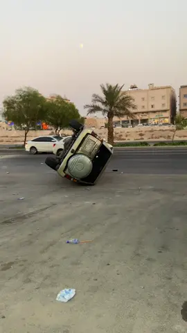 الله يعوضهم خير #فتك_4800 #vtc #سوبر_سفاري #غرب_الدمام #حادث 