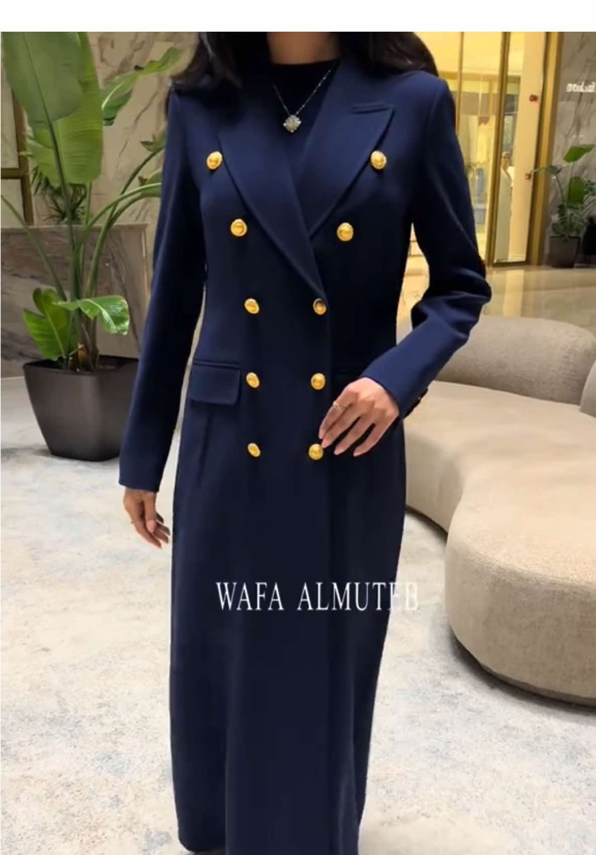 الترف الحقيقي يكمن في الفخامة الراقية🤍 . #وفاء_المتعب #wafa_almuteb #اكسبلور #عباية #عبايات 