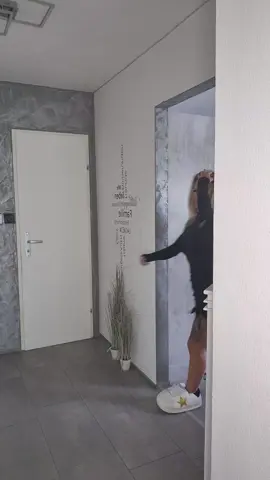 ...That's me,immer gut gelaunt 🤭..(insta,FB:mrs_lady_smiths) #feelinggood #drowning #foryoupage❤️❤️ #techno #dancer 