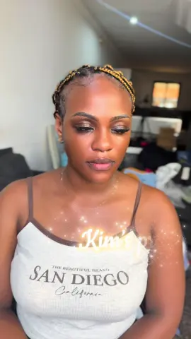 #makeupartist #viral +243819167453#243congolais🇨🇩 @Davina apua @🦋Mum __ international 🦋 