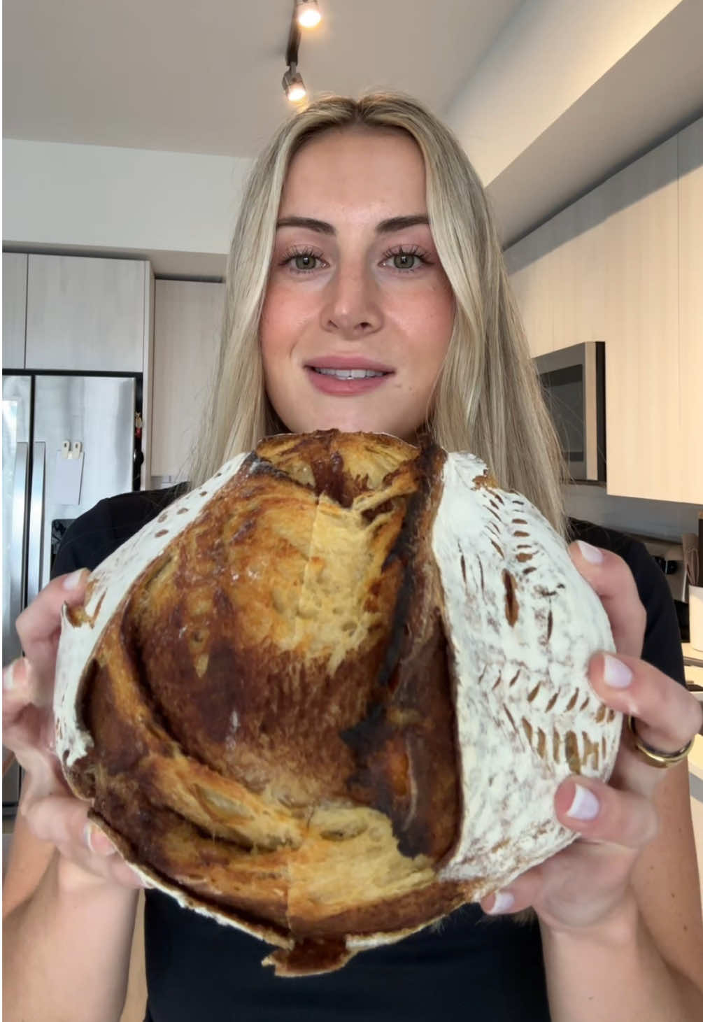 why did I not start making flavored sourdough sooner?! #pumpkinseason #pumpkinsourdough #sourdough #sourdoughbread #pumpkinbread 