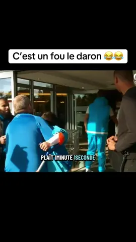 C’est un fou le daron 😂😂 #olympiquedemarseille #teamom #marseille #OM #Ligue1 
