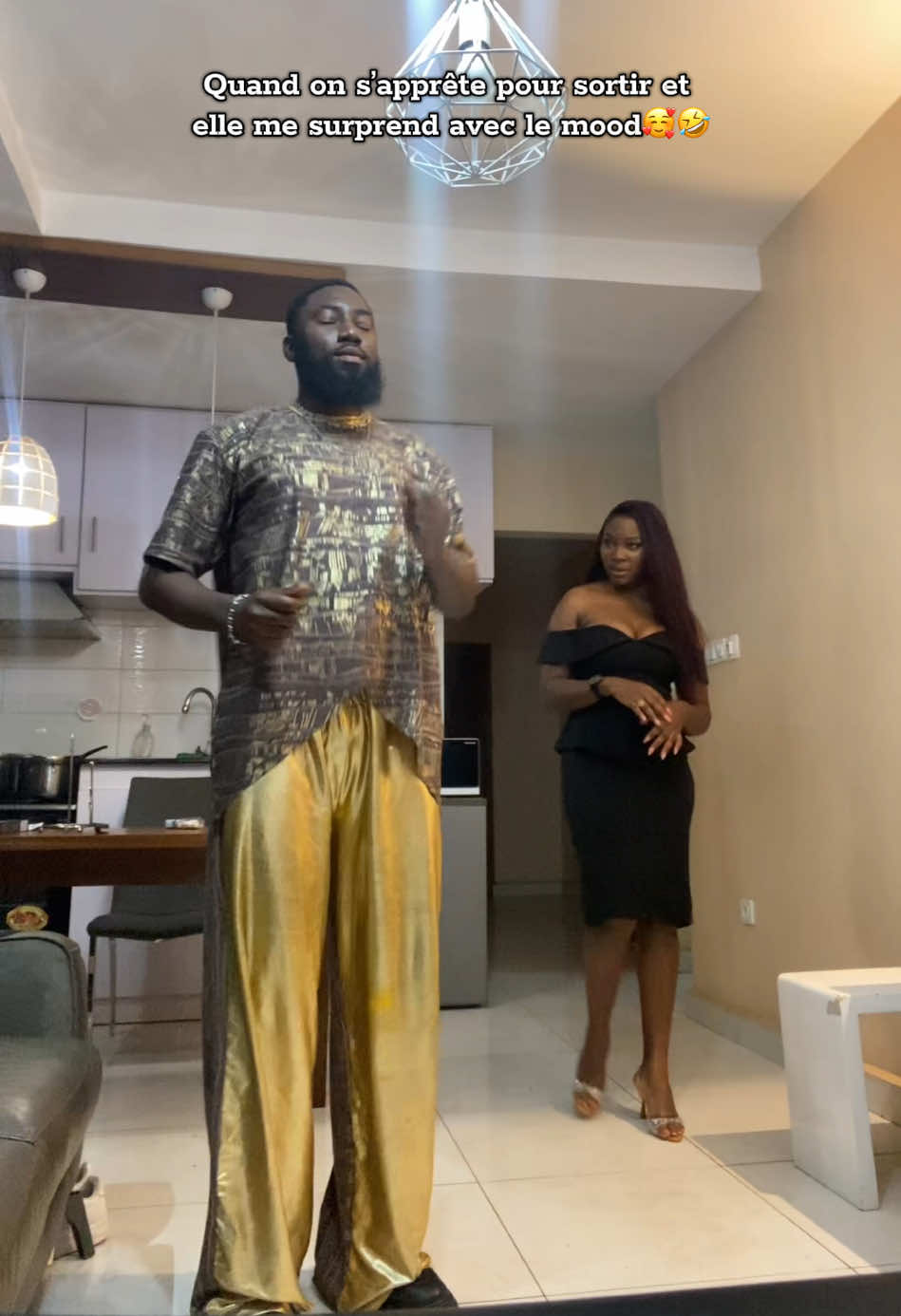 Elle m’a caché qu’elle maîtrise l’affaire 😳🤯🤣🔥 @Lynn🇨🇲   Dc: @rayon-x996     #moctarthedancer  #cotedivoire🇨🇮 #camerountiktok🇨🇲 