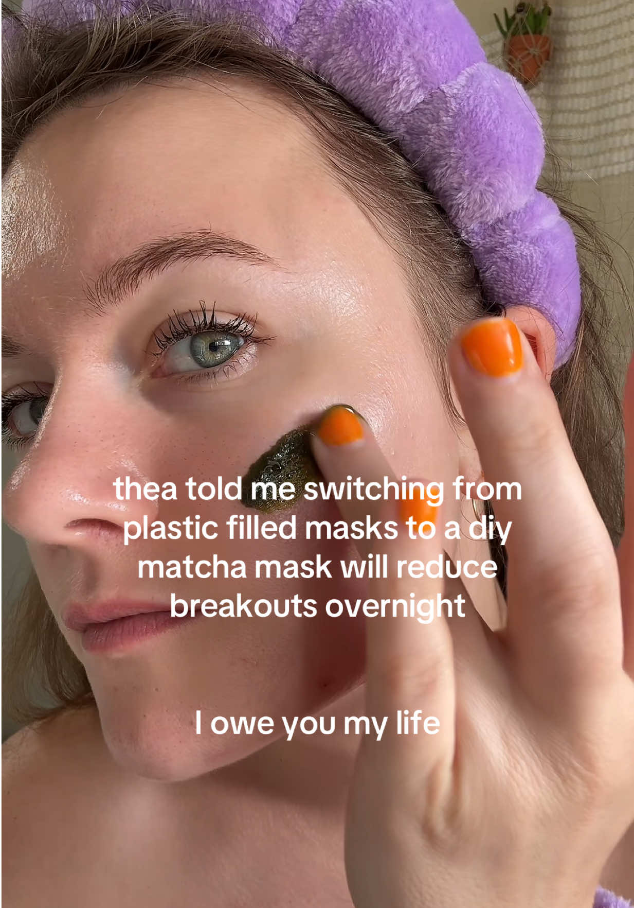 micro plastics do not belong in your skincare routine. thanks for saving my skin thea 💚  #GlowUp #skintok #diymask #hellothea #skincare 