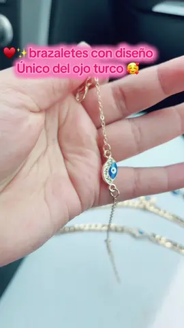 Están super bellos el set trae 4 con diseño del ojo turco #accessories #ojoturco🧿 #brazaletes #accesorios #pulseras 