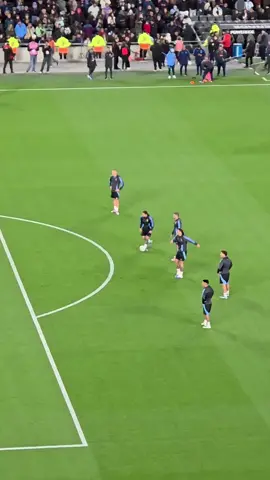 سجل ليونيل ميسي أهدافًا لمنتخب بلاده كل عام لمدة 20 عامًا. ✅٢٠٠٦ - هدفان ✅٢٠٠٧ - ٦ أهداف ✅٢٠٠٨ - هدفان ✅٢٠٠٩ - ٣ أهداف ✅٢٠١٠ - هدفان ✅٢٠١١ - ٤ أهداف ✅٢٠١٢ - ١٢ هدفًا ✅٢٠١٣ - ٦ أهداف ✅٢٠١٤ - ٨ أهداف ✅٢٠١٥ - ٤ أهداف ✅٢٠١٦ - ٨ أهداف ✅٢٠١٧ - ٤ أهداف ✅٢٠١٨ - ٤ أهداف ✅٢٠١٩ - ٥ أهداف ✅٢٠٢٠ - هدف واحد ✅٢٠٢١ - ٩ أهداف ✅٢٠٢٢ - ١٨ هدفًا ✅٢٠٢٣ - ٨ أهداف ✅٢٠٢٤ - ٦ أهداف ✅٢٠٢٥ - هدفان 🆕 ١١٤ هدفًا إجمالًا. 🐐 #LionelMessi #lamineyamal 