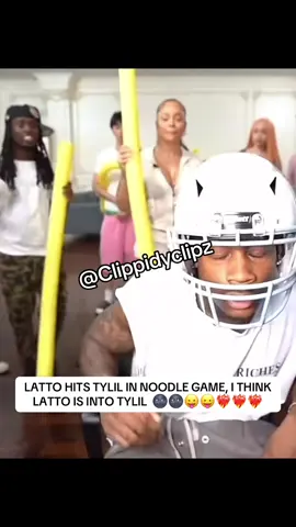 I ship LATTO & TYLIL 🙂‍↕️🥹❤️‍🔥. LATTO HITS TYLIL IN NOODLE GAME, I THINK LATTO IS INTO TYLIL#tylil #latto #mafiathon3 #fyp #clippidyclipz 