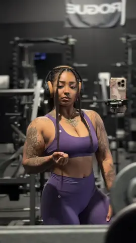 pump wasn’t too bad today tbh  #motivation #gymgirlsoftiktok #GymTok #girlswholift #gym 