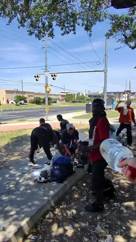 Blessing the homeless #fyp #homeless 