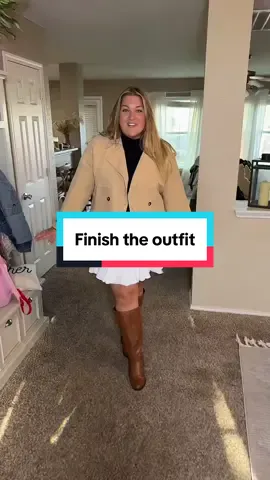 Fall fashion starts with a great coat and this trench will make any outfit feel luxurious @Fessceruna shop #trenchcoat #coat #fallfreshness #dealsforyoudays #plussizefashion 