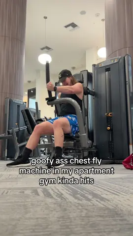i was hating on it at first but it makes my upper chest feel like it’s exploding after a set☠️☠️