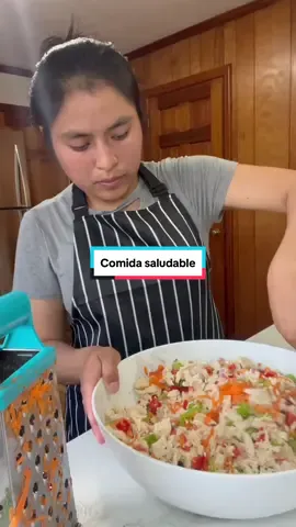 Respuesta a @Damaris M F ensalada de pollo, fácil y rápido de hacer