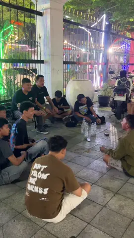 Kopdar Satria #papi2stroke @Werkudara @Winaz Gaung @BINTANG DI BUMI @bapak2 gabut☠️ @garage_kuto2 @bagaskoroo @TirtoYs 