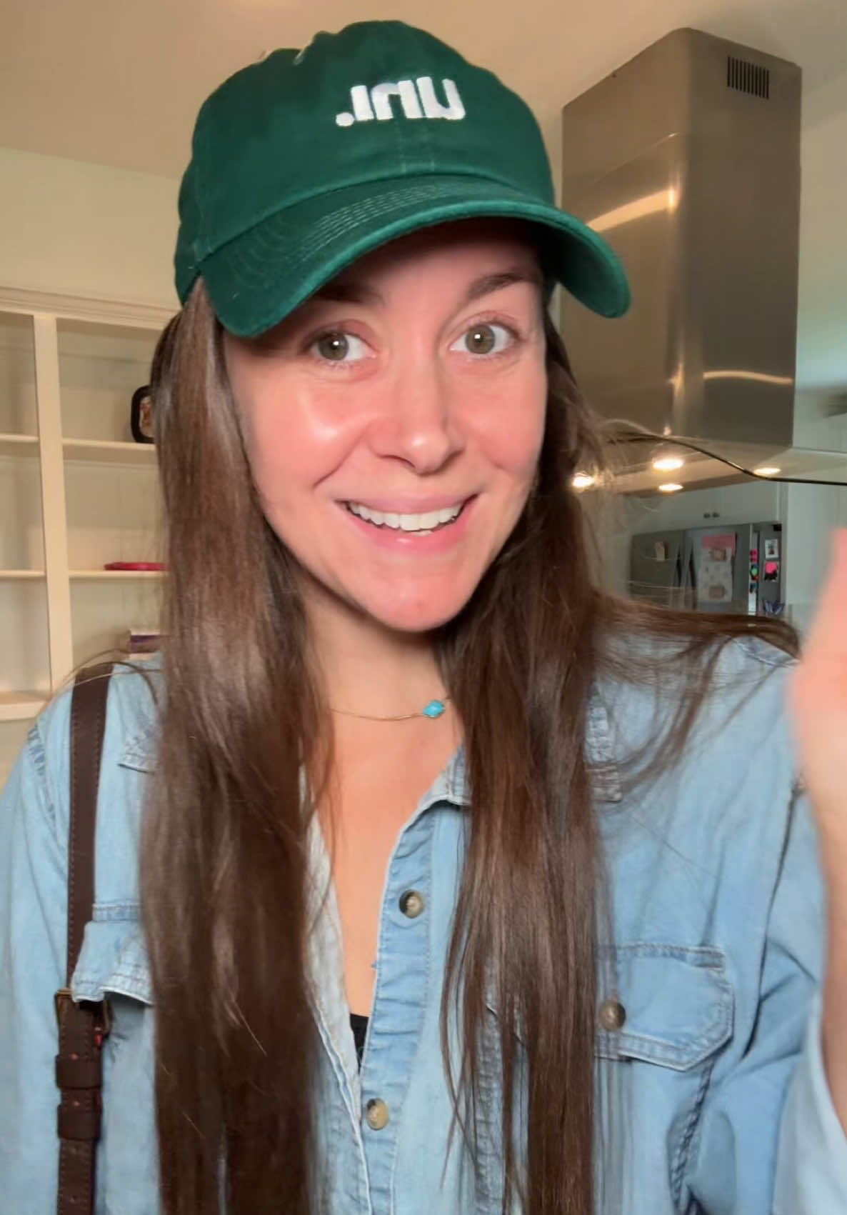 stay at home mom ootd #whatimwearing #momootd #sahmoftiktok #sahmootd 